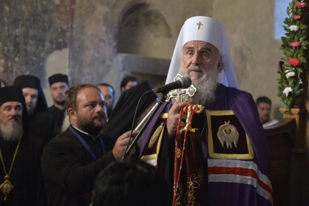 BEZ NJIH NE BI ZAVRŠILI NI ZA 100 GODINA! Patrijarh Irinej istakao ko je najzaslužniji za obnovu Hrama Svetog Save