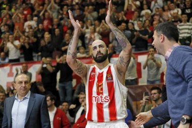 DVOJNIK I NAJVEĆI FAN: Iznenađenje za Antića u Barseloni