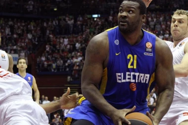 (VIDEO) Vratio se "Big Sofo", teži nego ikada!