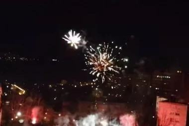 (VIDEO) GORI MILJAKOVAC U PONOĆ: Humanitarni vatromet - SAKUPILI 50.000 za porodicu sa Kosova i Metohije