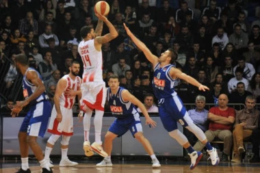 POLITIKA GURNULA SPORT U DRUGI PLAN: Finalna serija ABA lige se odlaže?!