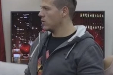 Sloba jedva čeka da se razvede od Kije: DAĆU SVE!