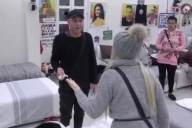 (VIDEO) MILAN: Ti se jeb*š u lajvu u tri popodne! TEODORA: Zašto ne priznaš da si gej?!