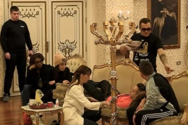 Ovako je Hitna uletela u vilu zbog Požgaja!