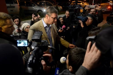 SAMO BEOGRADSKI, BEZ PARLAMENTARNIH IZBORA!