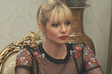 HAOS U PAROVIMA!  Anđeli Lakićević drastično skočio pritisak nakon SUKOBA u vili "Parova"!