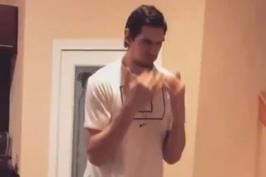 (VIDEO) URNEBESNI PLES BOBANA MARJANOVIĆA!