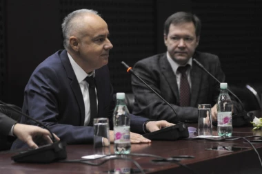 KO JE ZORAN RADOJIČIĆ? Prvi čovek na listi SNS za Beograd