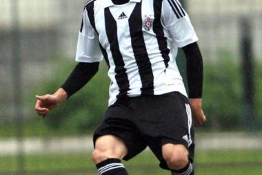 MLADI FUDBALER PARTIZANA LUKA CUCIN: Želim da nasledim Vulićevića