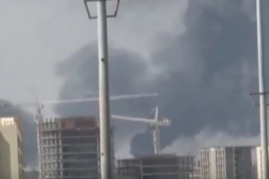 PAKAO U TRIPOLIJU: Mrtvi civili na sve strane, pucnji pršte gradom!