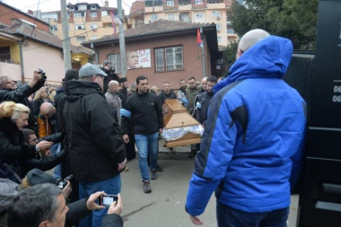 TELO OLIVERA IVANOVIĆA VEČERAS STIŽE U BEOGRAD