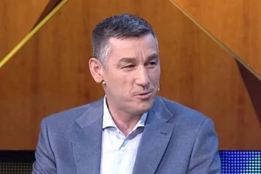 Veselji upao u zimski san: Imaćemo vojsku u decembru!