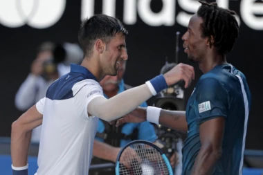 Đoković savladao Monfisa u paklu Melburna