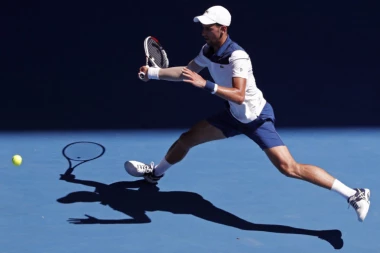 (VIDEO) Dobra atmosfera u Novakovom timu i SPECIJALNI GOST NA TRENINGU SRBINA!