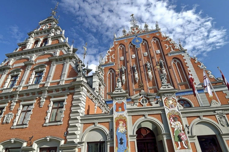 RIGA ODGOVARA ISTOM MEROM: Letonija proteruje sve beloruske diplomate!