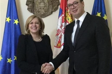 VUČIĆ SA KOMESARKOM KRETU: Najvažnije da situacije bude stabilna