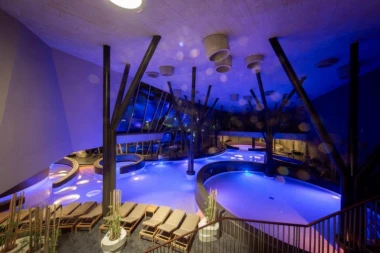 Mesto gde se susreću raj i pakao