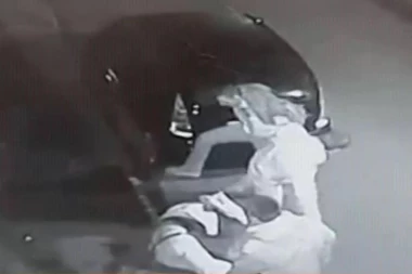 (VIDEO) Isplivao snimak brutalne tuče u Zemunu!