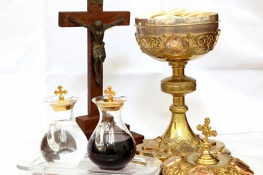 Sutra počinje najstroži post u pravoslavlju: Šta svaki Srbin mora da ispoštuje da se zaštiti od zlobe