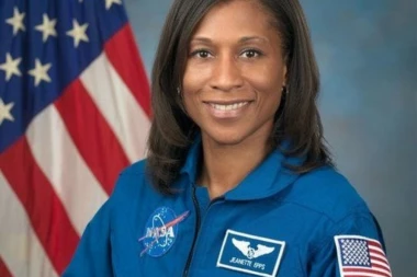 NASA SE PREDOMISLILA: Prva Afroamerikanka vraćena sa misije!