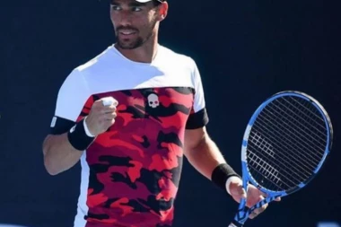 Italijanski teniser oštar: MLADI TENISERI SU SR*NJE!