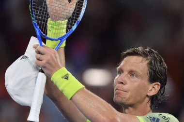 Berdih ne igra na Vimbldonu