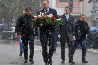 Evo kako MEDIJI U REGIONU prenose Vučićev poravak na KiM!