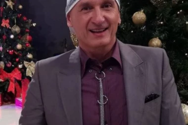 (VIDEO) MORBIDNO: Miki Mecava se snimao kod Djose na grobu!