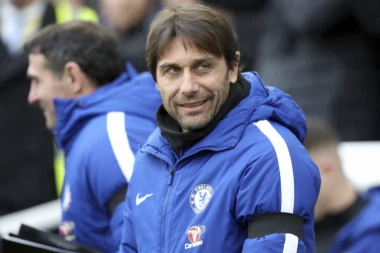 NIŠTA OD ANĆELOTIJA: Konte prvi "pik" za selektora Italije