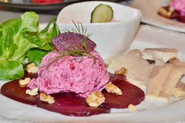 SMANJUJE HOLESTEROL I SPREČAVA RAK: Ova ukusna namirnica je pun pogodak!