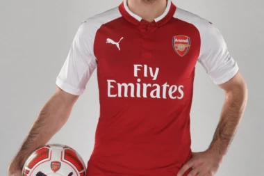 MHITARIJANU SE OSTVARIO SAN: Oduvek sam želeo u Arsenal