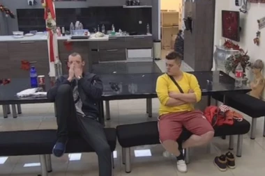 TOTALNO ODLEPIO: Đekson saznao da mu je bivša devojka trudna!