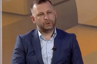 JEVTIĆ NEMA DILEMU: Vučićeva poseta KiM unela mir