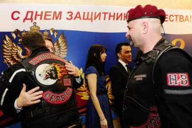 SRAMNE OPTUŽBE MEKTIĆA:  "Noćne vukove" angažovale vlasti RS-a