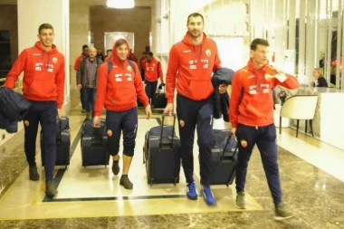 Fudbaleri Zvezde stigli u Antaliju