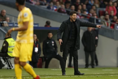 SUSPENZIJA ZA TRENERA ATLETIKA: Simeone propušta tri utakmice u Kupu kralja