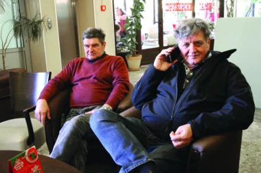 SRPSKI TELEGRAF NA SNIMANJU "ŠIFRE DESPOT": Lidija odbacila lokne zbog Radoša!