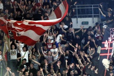 Olimpijakos brani Zvezdu; Ko obmanjuje - Prvi čovek regionalne lige ili crveno-beli?