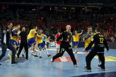 (VIDEO) SPEKTAKL U ZAGREBU: Švedska posle produžetaka u finalu EP