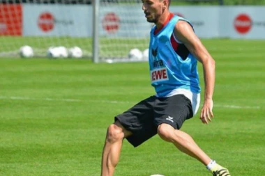 Mladenović na lekarskim pregledima u Lehiji