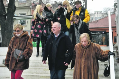 LJILJANA KAPOR I LJILJANA PEKIĆ UZ SNS