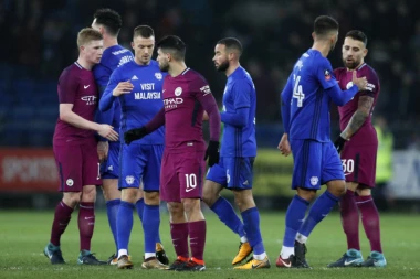 Šou u Kardifu: Nil zamenio Nila!