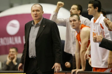 KARADŽIĆ BEZ DILEME PRED DERBI: ZVEZDO, NABIJ SAD  PARTIZAN 30 RAZLIKE!