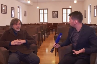 (VIDEO) ČOVEČE BOŽJI, HOĆEŠ DNK DA TI DAM?! Kusturica spustio sarajevskog novinara