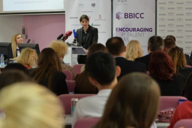 RADOST ZA STUDENTE: Gradi se nova zgrada FON-a, biće VIŠE MESTA za upis!