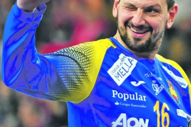 Šterbik sa 20 odbrana odveo Vardar u finale SEHA lige