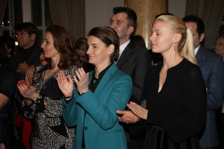 Dodela ordena Aji Jung