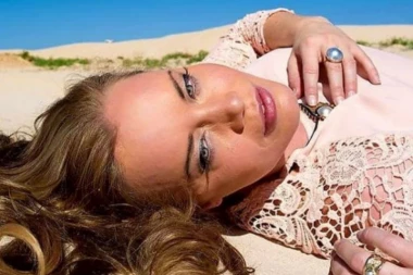 DA SE NIJE ZABROJALA? Ovo je žena koja je spavala sa 10.000 muškaraca!