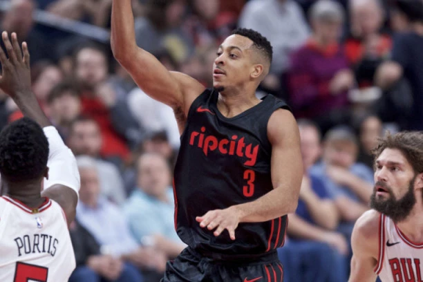 Težak je NBA hleb: Trećina košarkaša živi od plate do plate!