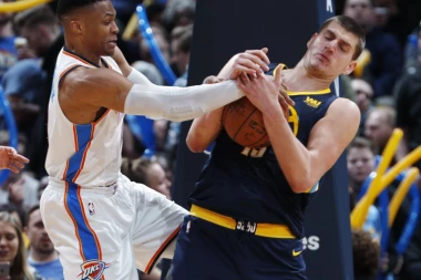 (VIDEO) Ovako je Jokić dodao Herisu koji je pogodio pobedu